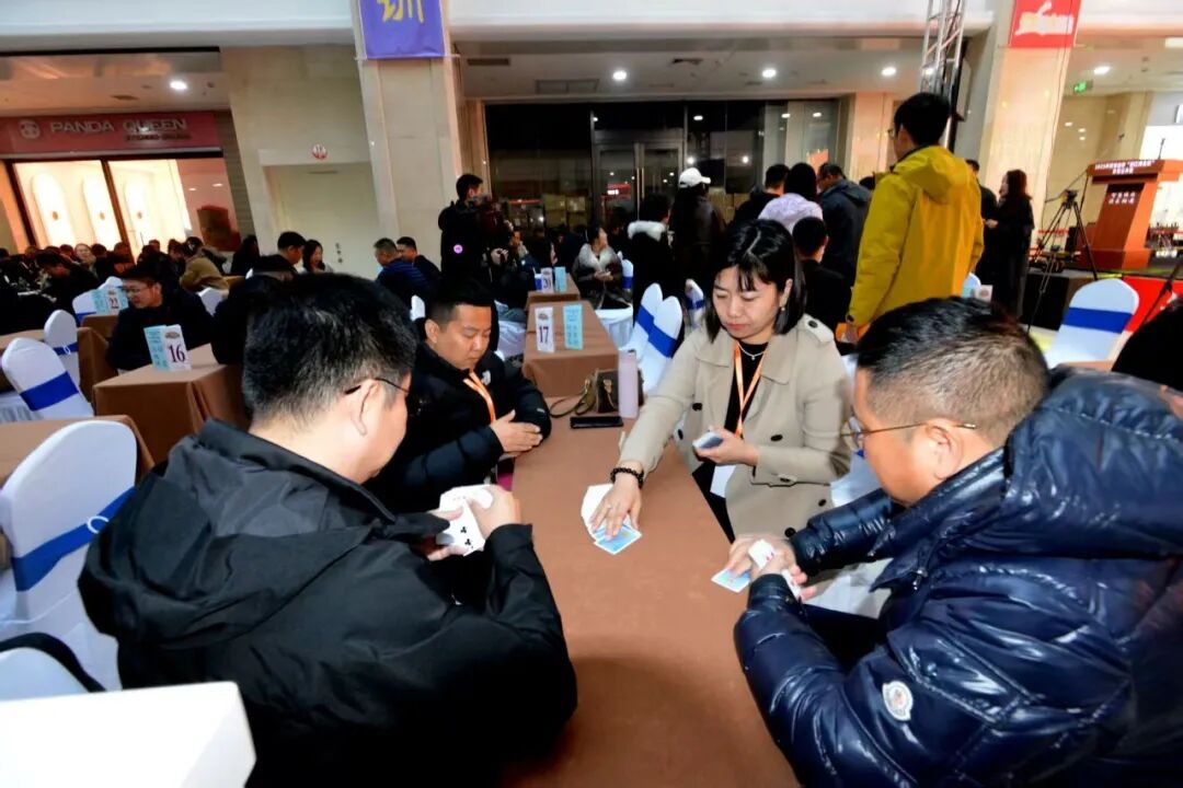 智慧牌局快乐相遇_gg扑克比赛报名_瓦房店市扑克公开赛